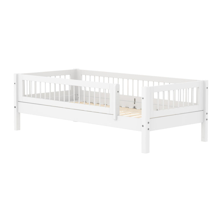 Single Bed with Crossbars and Safety Rail, 90x200 cm, White