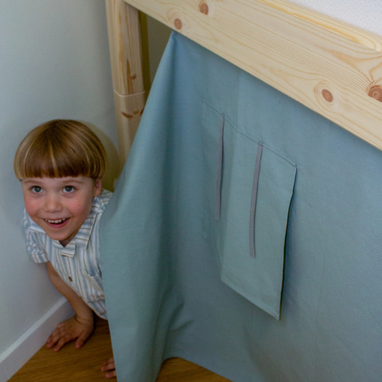 Play curtain Dawn 3 parts Arona
