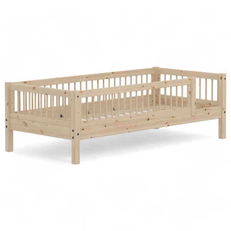 Single bed w. bars 3/4 front-back bars Untr. pine 200x90