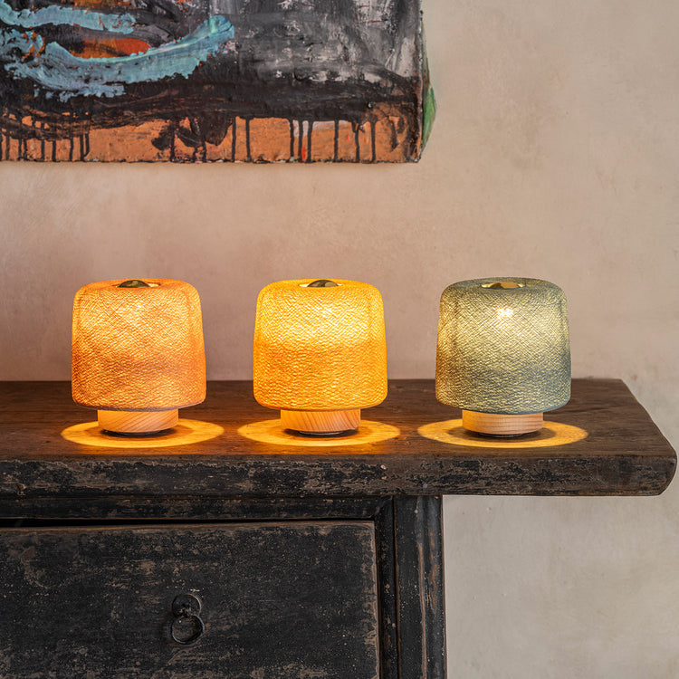 LA CASE DE COUSIN PAUL. Camel Madison table lamp
