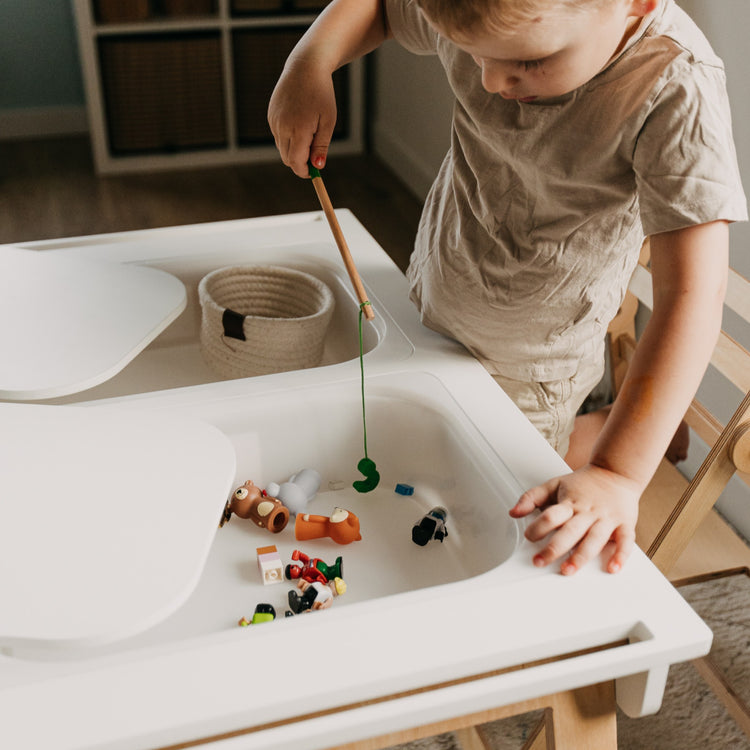 Duck Woodworks. Αισθητηριακό τραπέζι Montessori με 2 κουτιά - λευκό
