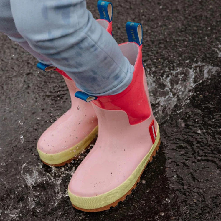 HELLO HOSSY. Rain boots Pinkfly