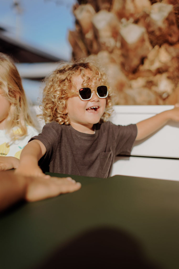 HELLO HOSSY. Sunglasses Mini Edie 5-8 years