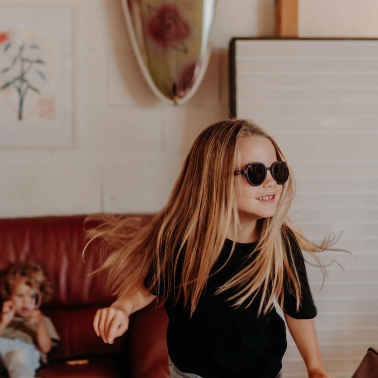 HELLO HOSSY. Sunglasses Megy James 5-8 years