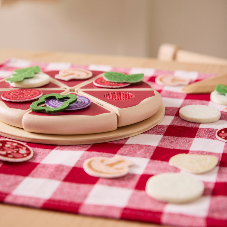 KIDS CONCEPT. Pizza kit KID’S HUB