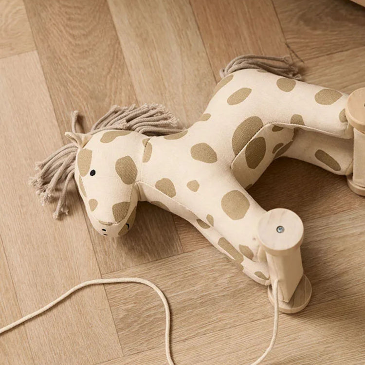 KIDS CONCEPT. Pull along horse Dotty AIDEN