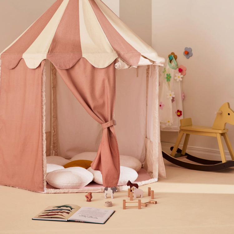 KIDS CONCEPT. Σκηνή παιχνιδιού (καφέ ριγέ)