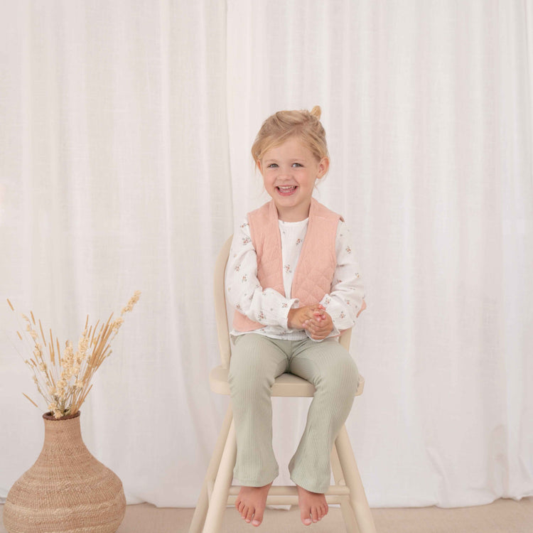 LITTLE DUTCH. Reversible gilet muslin Flower Pink / White Meadows