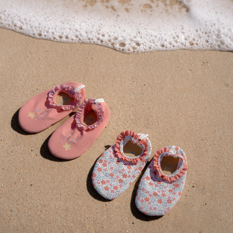 LITTLE DUTCH. Παιδικά παπουτσάκια θαλάσσης Sunny Flowers Multi-colour
