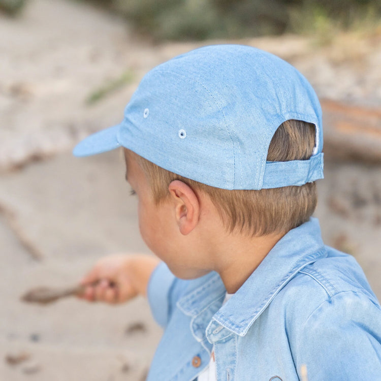 LITTLE DUTCH. Cap denim with HEY! Print