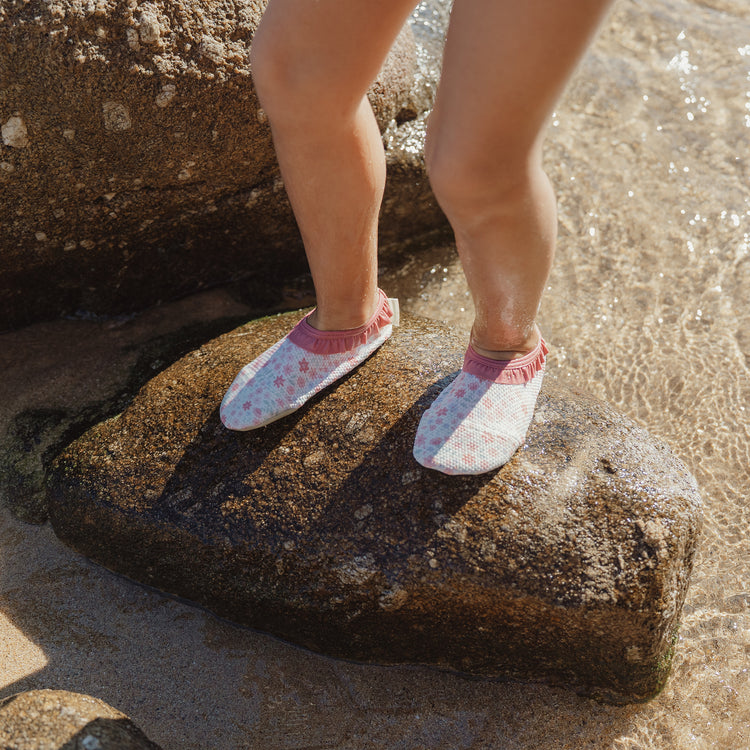 LITTLE DUTCH. Beach Shoes Dreamy Flowerfield