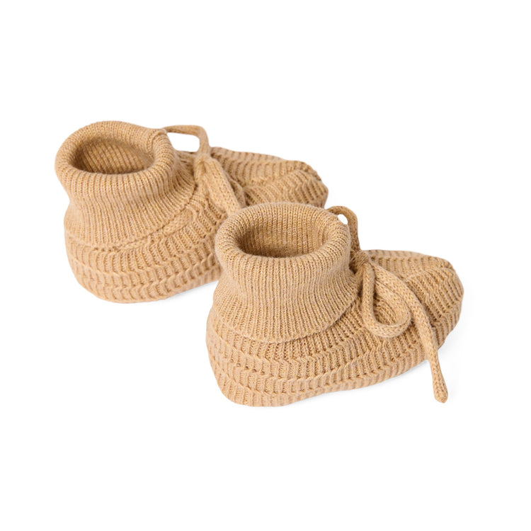 LITTLE DUTCH. Knitted booties Soft Tan
