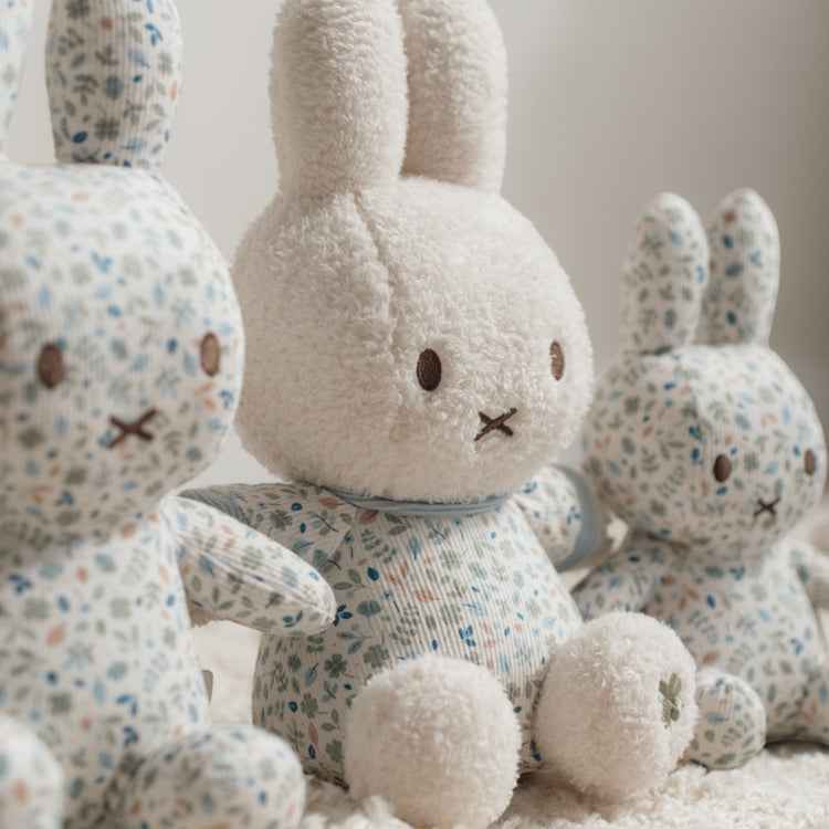 LITTLE DUTCH. Miffy Cuddle 30 cm - Lucky Leaves GRS