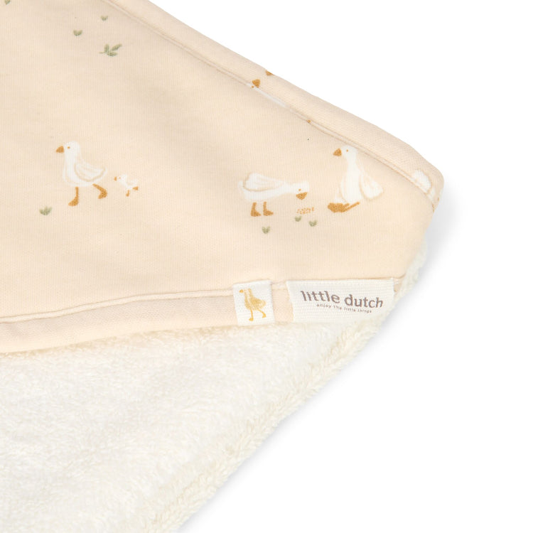 LITTLE DUTCH. Hooded towel Little Goose 75x75 (white)