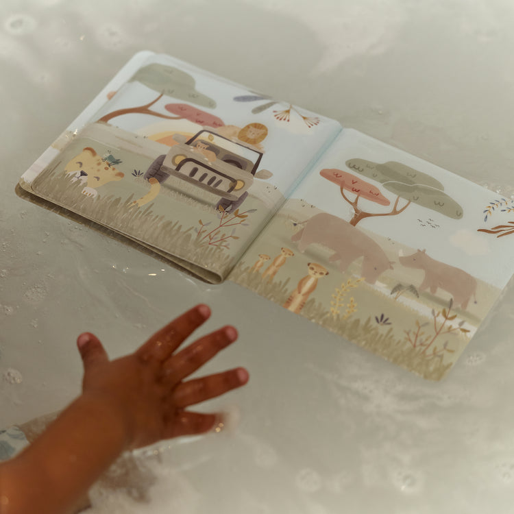 LITTLE DUTCH. Safari Bath Book