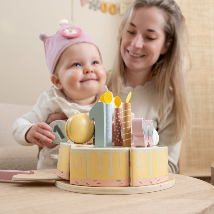 LITTLE DUTCH. Birthday Crown with Numbers Pink