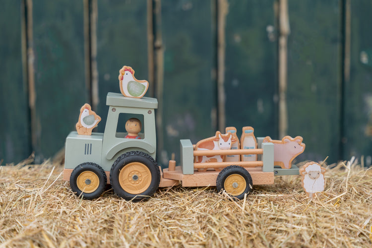 LITTLE DUTCH. Tractor with trailer Little Farm FSC
