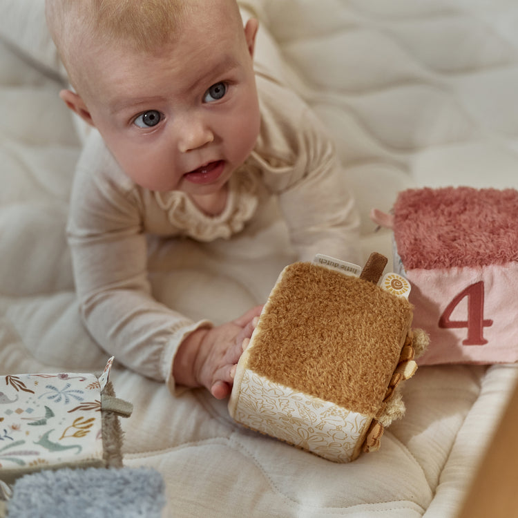 LITTLE DUTCH. Soft block set Safari Friends