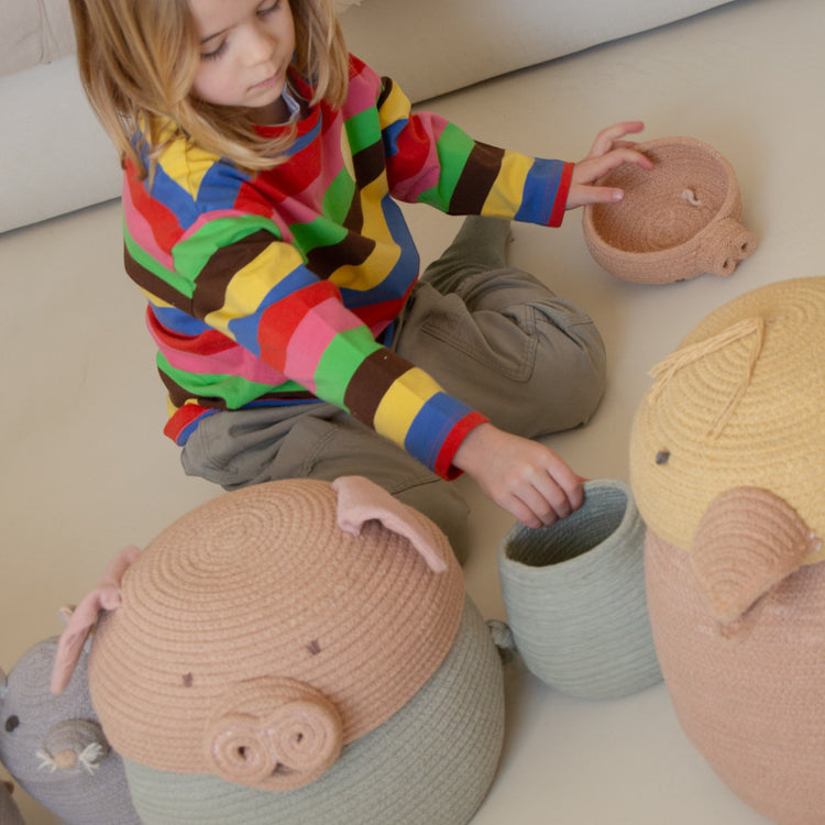 Lorena Canals. Basket Mini Peggy the Pig