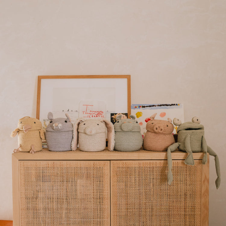 Lorena Canals. Basket Mini Peggy the Pig