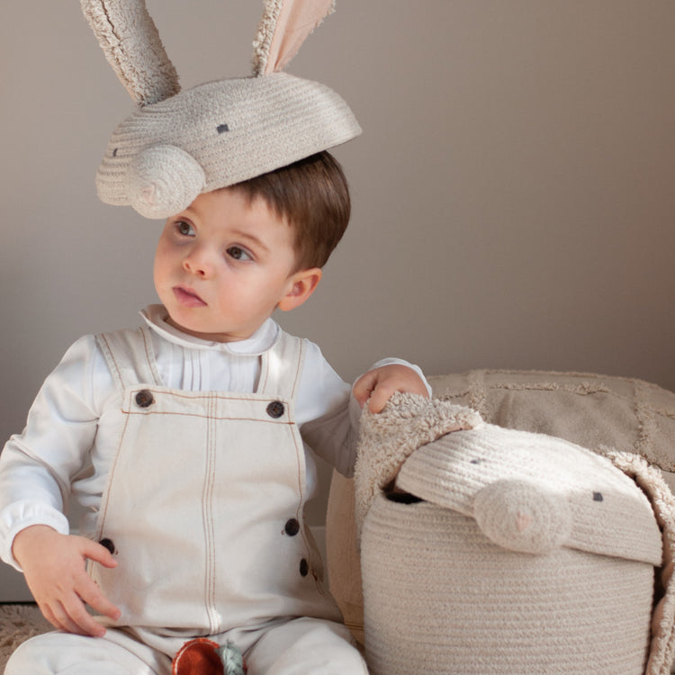 Lorena Canals. Basket Rita the Rabbit