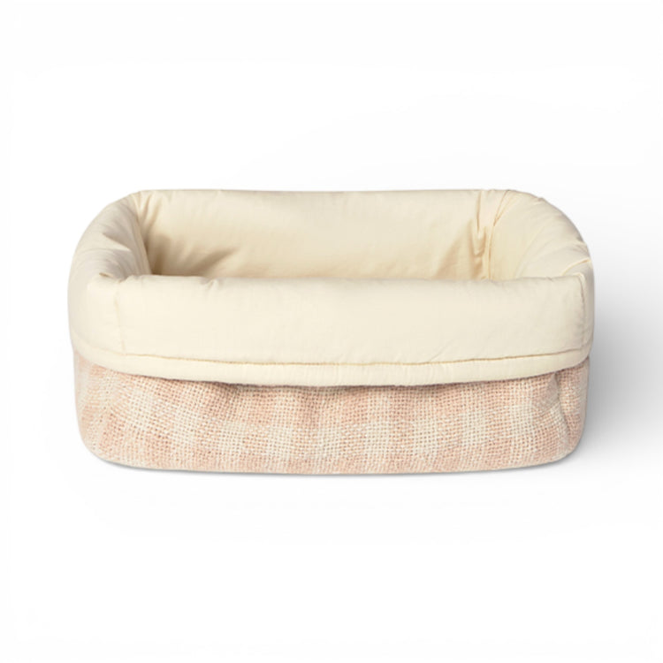 Lorena Canals. Quilted Basket Rose 30x20x20 cm