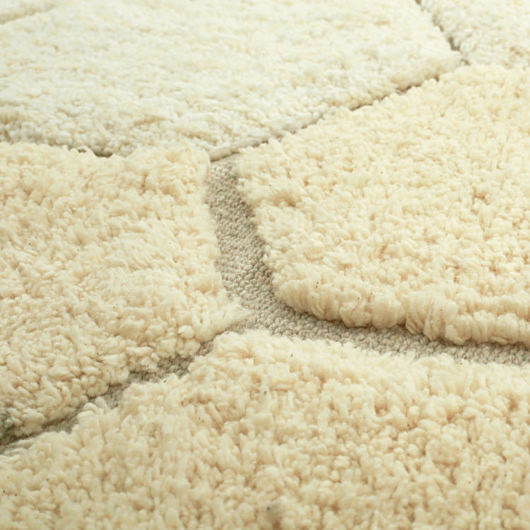 Lorena Canals. Washable rug Round Honeycomb Golden 140 cm