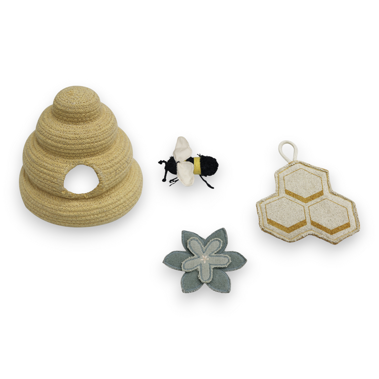Lorena Canals. Play rug Pollination 90 x 130 cm