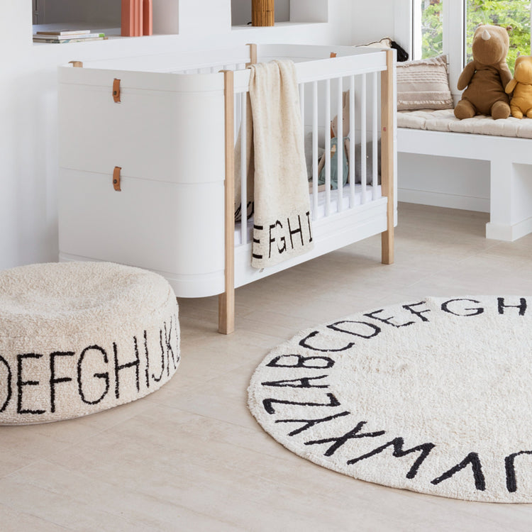 Lorena Canals. Pouf ABC Natural/Black