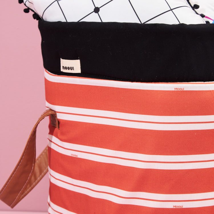 MOOUI. Storage Basket - Carmine Stripes