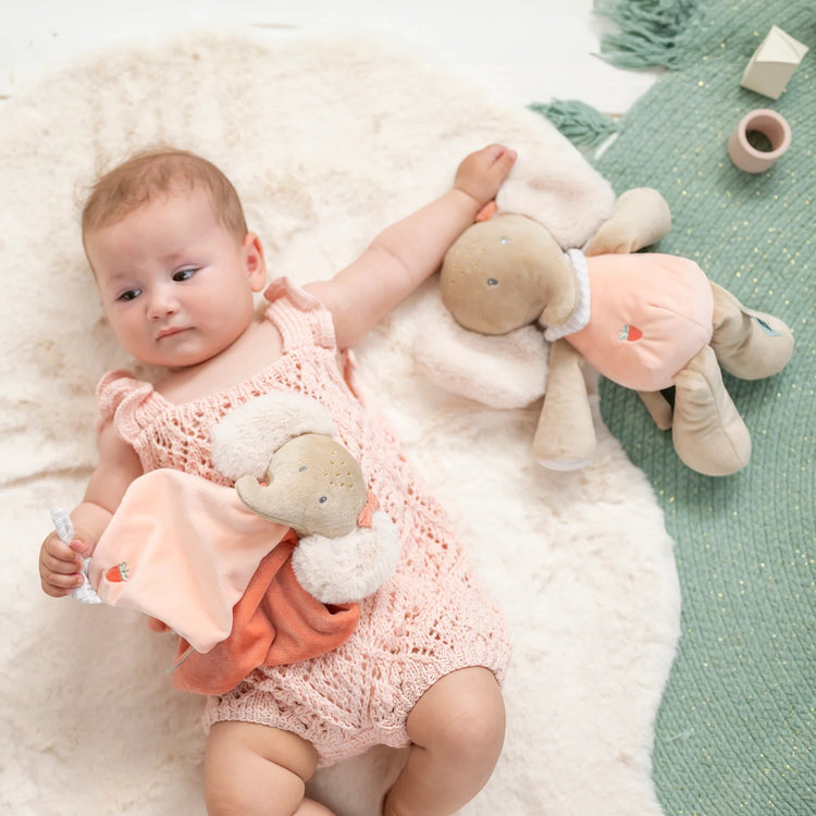 FLO, ERNEST & OLI. Cuddly Elephant Oli (pink)
