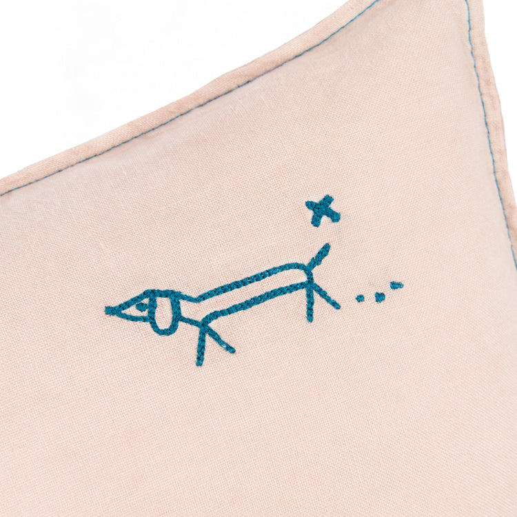 L1N0. Embroidered rectangular cushion Mauve Pink 50x30