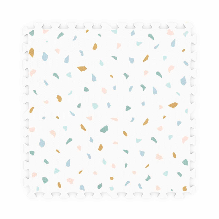 PLAY&GO. EEVAA playmat - puzzle - storage box - Village