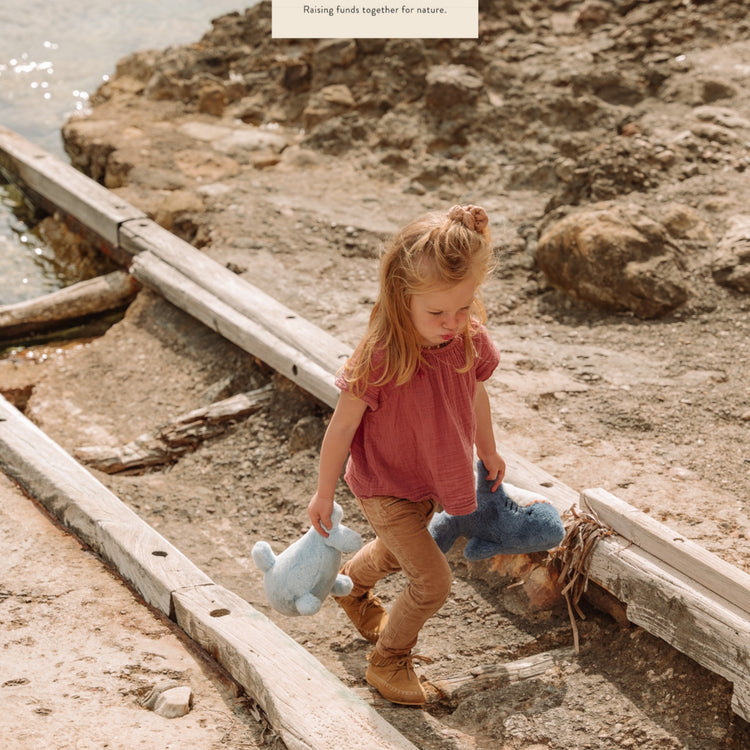 WWF CUB CLUB. ECO Υφασμάτινο δελφίνι Doris 25εκ. (γαλάζιο)
