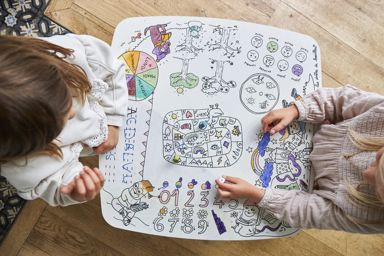 DB KIDS. Τραπέζι με επιφάνεια χρωματισμού "Καλλιτέχνης"