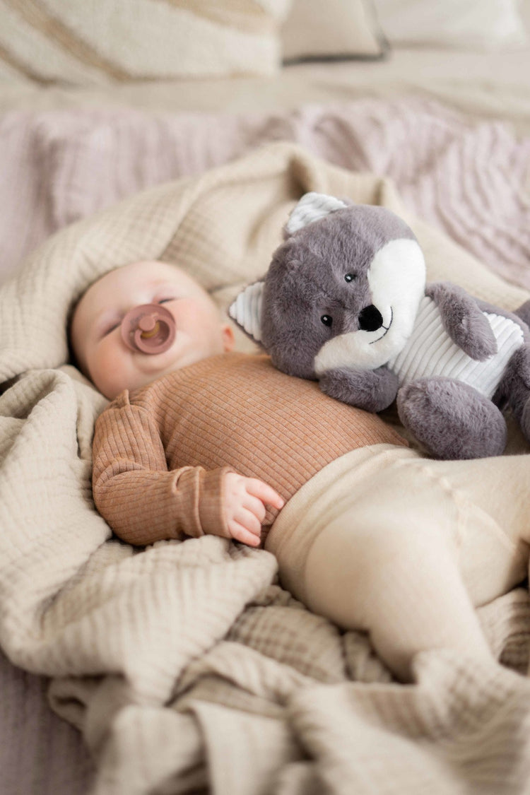 FLOW. Robin - Heartbeat comforter (grey)