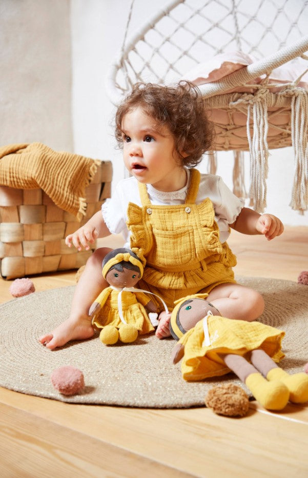 POUPEES. Naomie doll 25cm