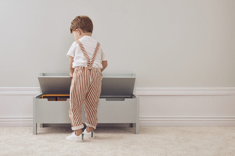 KIDS CONCEPT. Παγκάκι με αποθηκευτικό χώρο STAR (απαλό πράσινο)