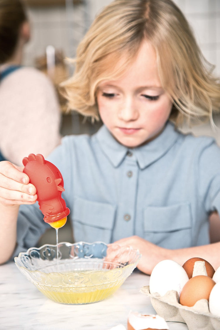 ## LITTLE CHEF. Ophelie Egg Separator