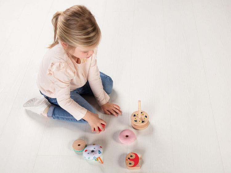 LILLIPUTIENS. Alice Stacking Pyramid