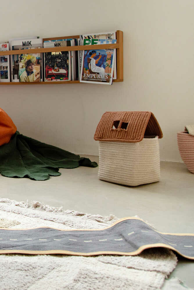 Lorena Canals. Basket House Toffee