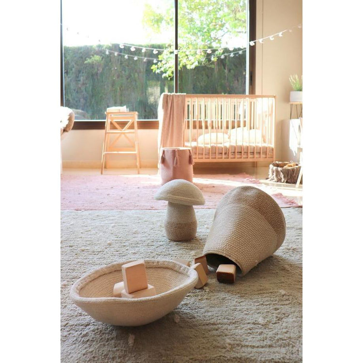 Lorena Canals. Basket Mama Mushroom 33x38
