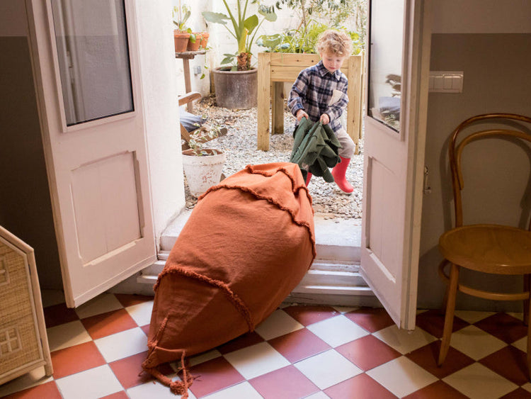 Lorena Canals. Bean Bag Cathy the Carrot