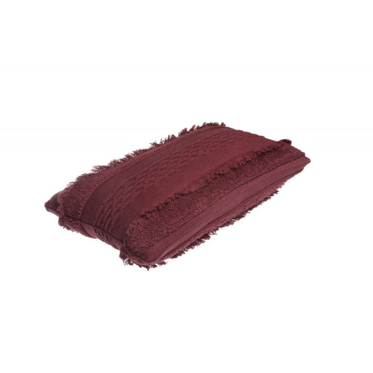 Lorena Canals. Cushion Air Savannah Red 30X50