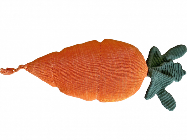 Lorena Canals. Knitted Cushion Cathy The Carrot