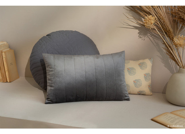 VELVET. Akamba Velvet Cushion 45x30 - Slate Grey