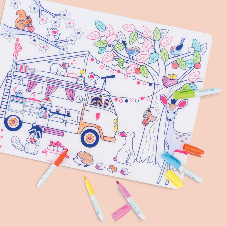 SUPER PETIT. Colouring placemat Artiste Dream Van